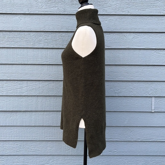 Cynthia Rowley Wool Blend Sleeveless Turtleneck Tunic Sweater - Picture 3 of 10
